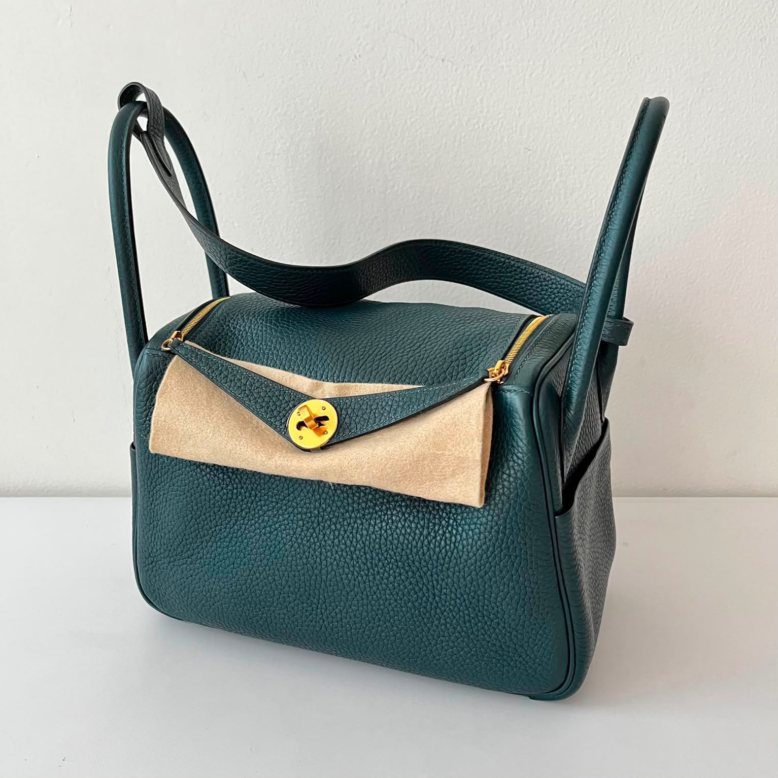 Hermes Lindy 26 Vert Cypress Clemence Gold Hardware