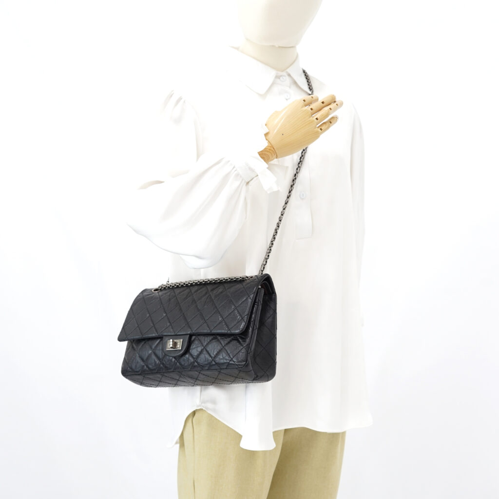Chanel Reissue 226 Leather Black RHW