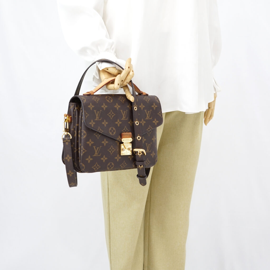 Louis Vuitton Metis MM Monogram GHW