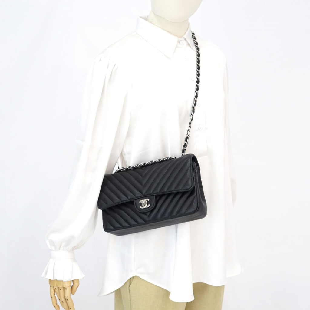 Chanel Medium Classic D Flap Chevron Caviar Black SHW