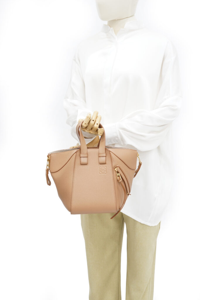 Loewe Hammock Compact Camel Brown GHW