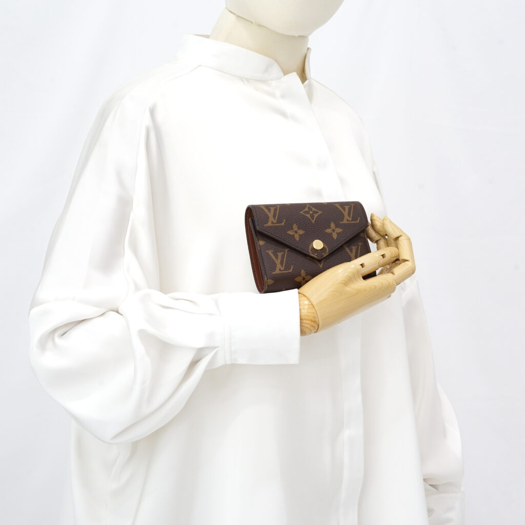 Louis Vuitton Victorine Wallet Monogram Caramel GHW