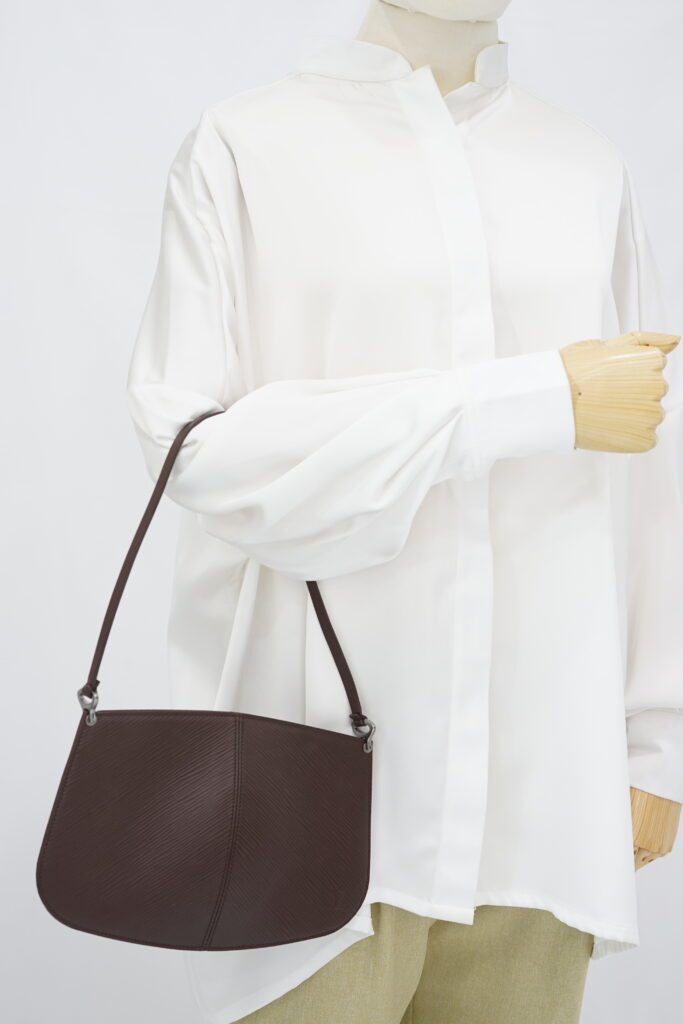 Louis Vuitton Demi Lune Pochette Epi Brown SHW