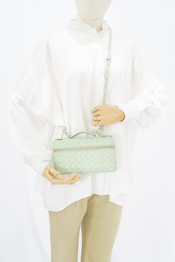 Bottega Veneta Bang Bang Vanity Case Intercciato Green GHW