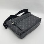 Louis Vuitton Odyssey Mesengger Monogram Eclipse SHW