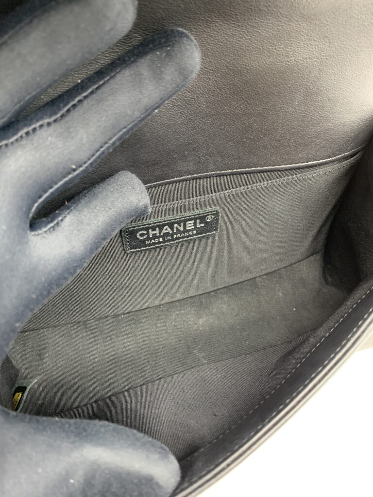 Chanel Boy 25 Chevron Black RHW