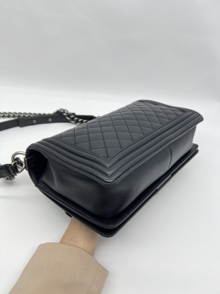 Chanel Boy 28 Lambskin Black RHW