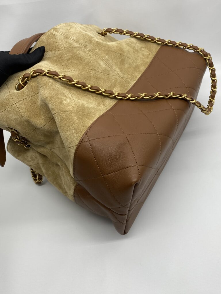 Chanel Small Coco Base Hobo Suede Lambskin Beige/Camel GHW