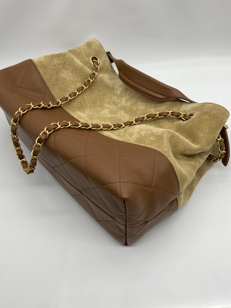 Chanel Small Coco Base Hobo Suede Lambskin Beige/Camel GHW