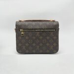 Louis Vuitton Metis MM Monogram GHW