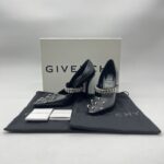 Givenchy Pumps With Chain Black