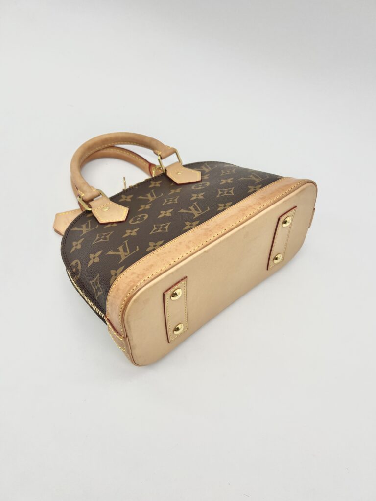 Louis Vuitton Alma BB Monogram GHW
