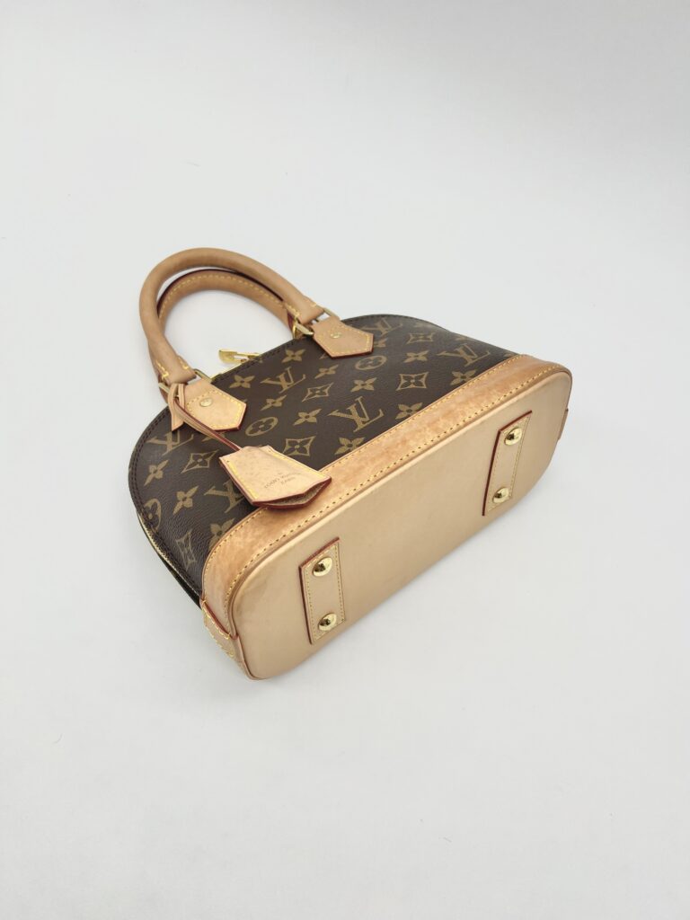 Louis Vuitton Alma BB Monogram GHW