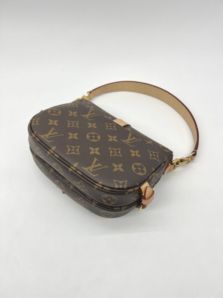 Louis Vuitton Saumur BB Monogram GHW