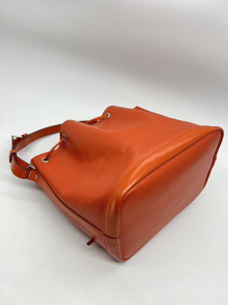 Louis Vuitton Petit Noe Epi Orange SHW