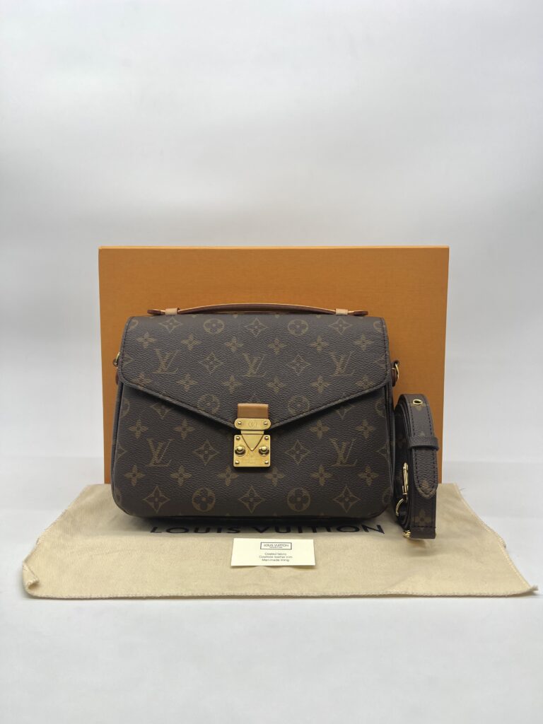Metis MM Monogram