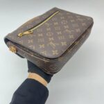 Louis Vuitton Metis MM Monogram GHW