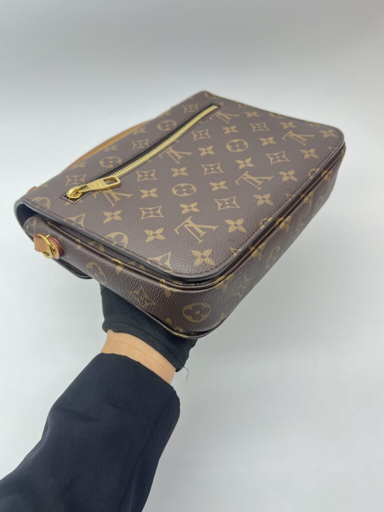 Louis Vuitton Metis MM Monogram GHW