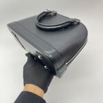 Louis Vuitton Alma BB Epi Noir SHW
