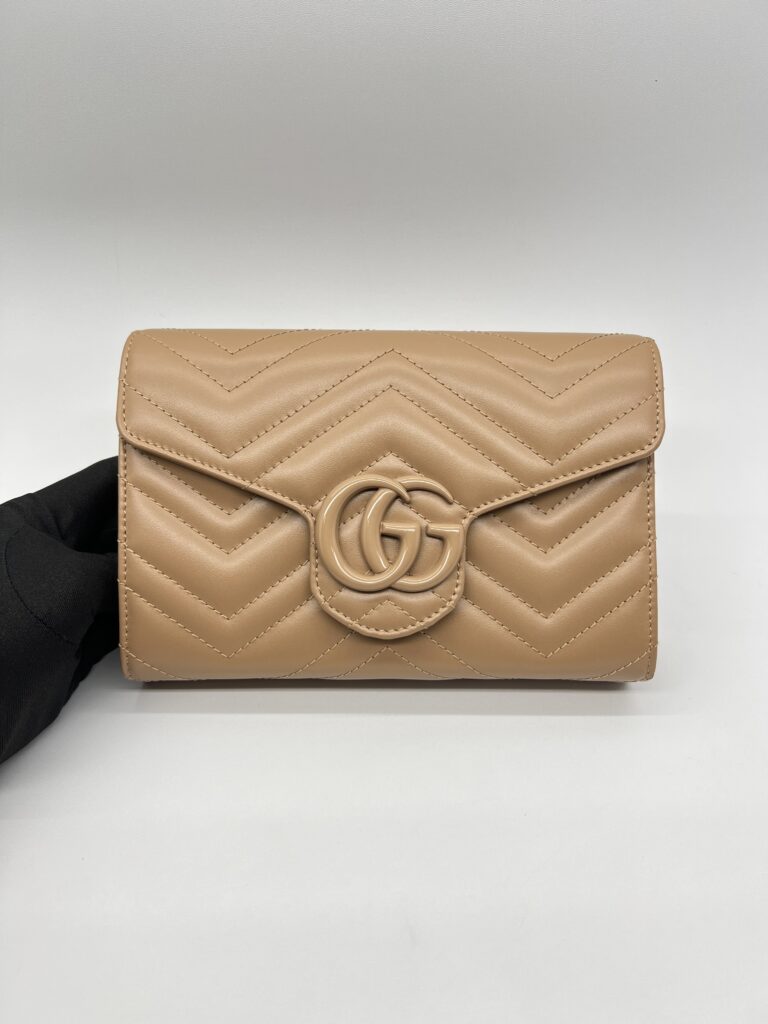 Gucci WOC Beige