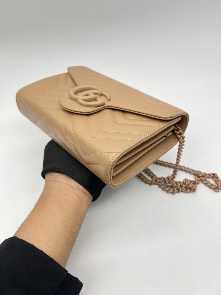 Gucci WOC Beige