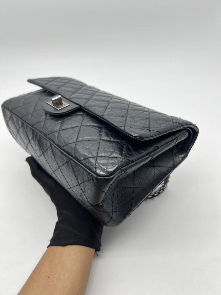 Chanel Reissue 226 Leather Black RHW