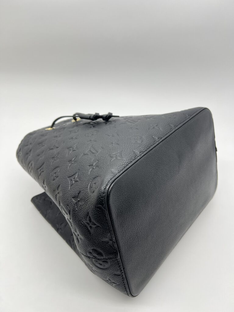 Louis Vuitton Neo Neo MM Monogram Empreinte Noir GHW