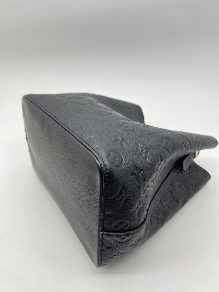 Louis Vuitton Neo Neo MM Monogram Empreinte Noir GHW