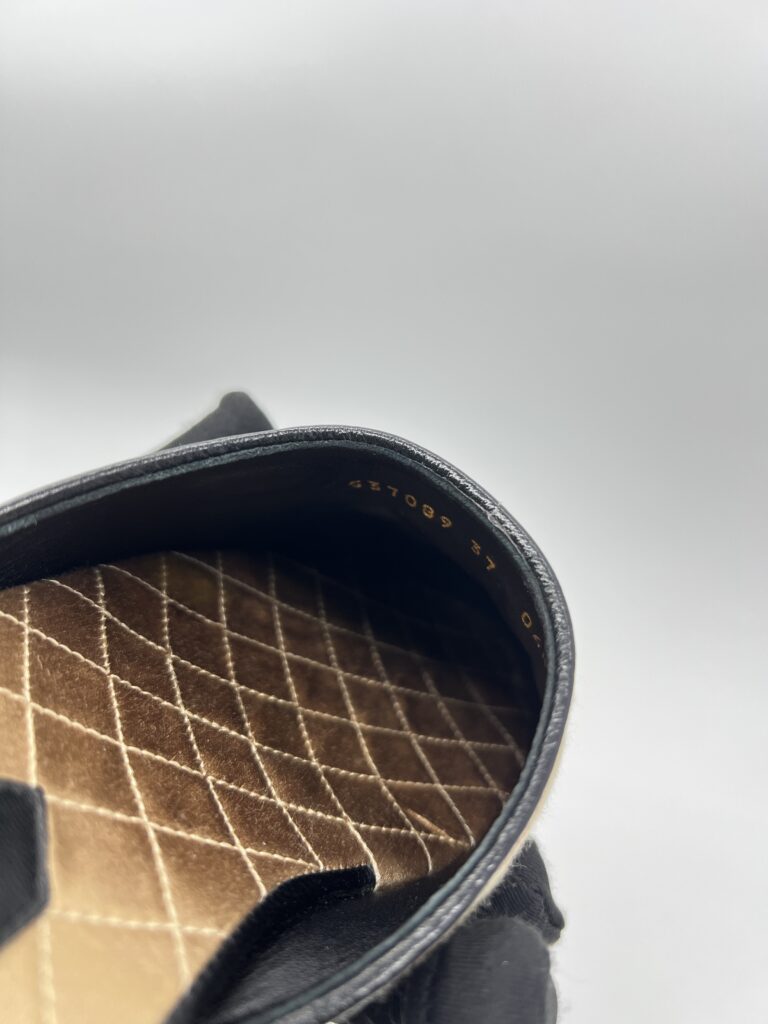 Gucci Gucci X Ny Yankees Mules GG Canvas Ny Logo