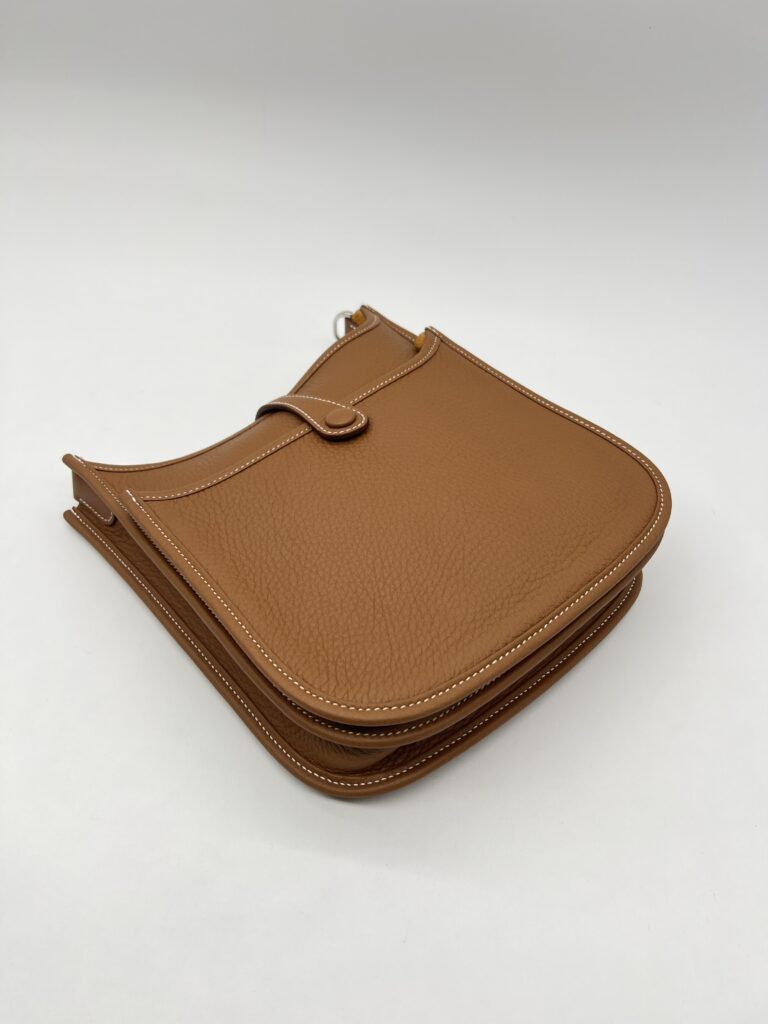Hermes Evelyne 23 Poche Clemence Gold PHW