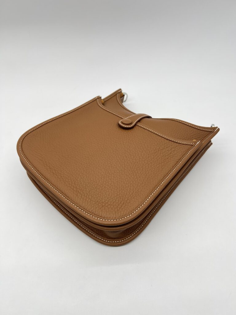 Hermes Evelyne 23 Poche Clemence Gold PHW