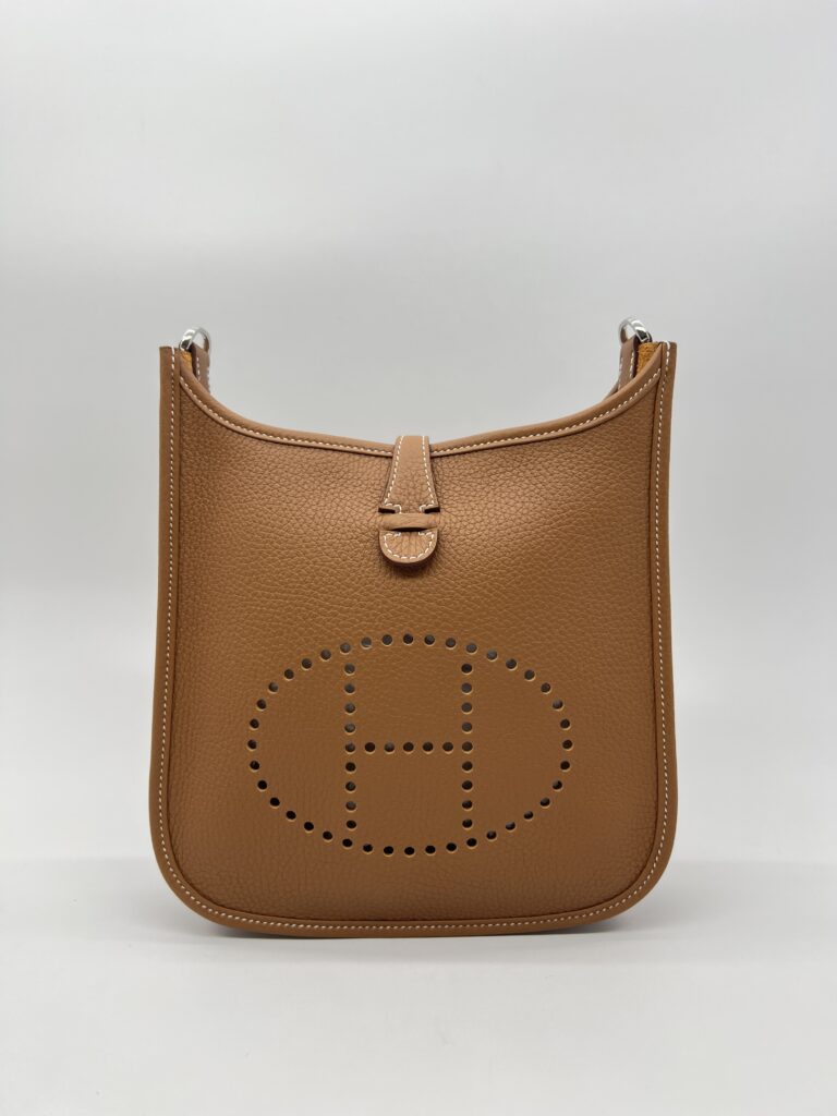 Hermes Evelyne 23 Poche Clemence Gold PHW