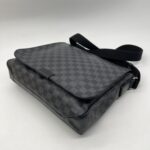 Louis Vuitton District Messenger Damier Graphite SHW