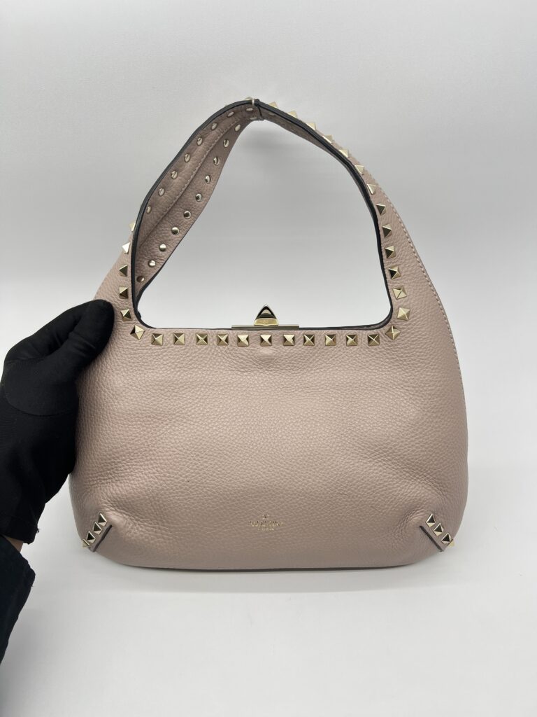 Valentino Rockstud Hobo Grained Poudre GHW