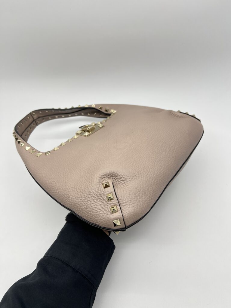 Valentino Rockstud Hobo Grained Poudre GHW
