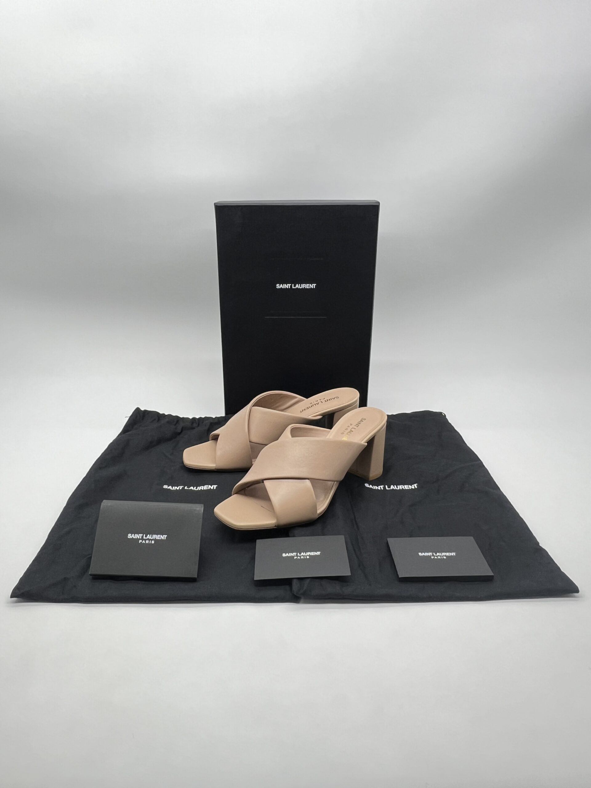 Saint Laurent Loulou Mules 70 Nude