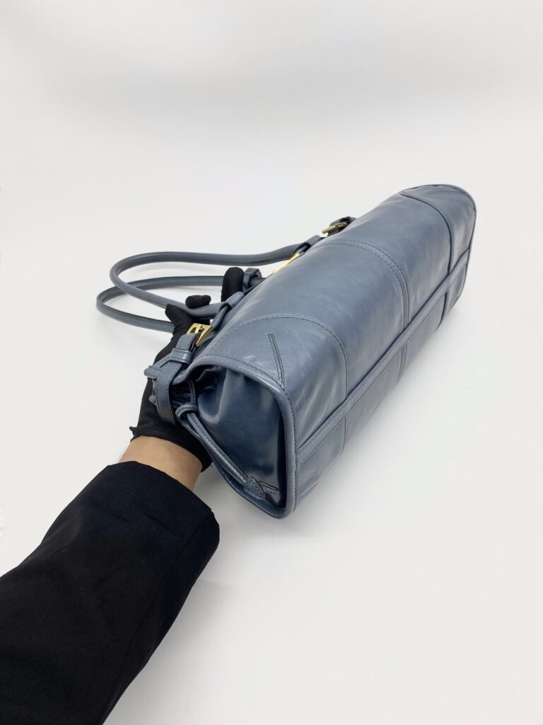 Prada Bonnie Medium In Pelle Soft Lux Avio GHW