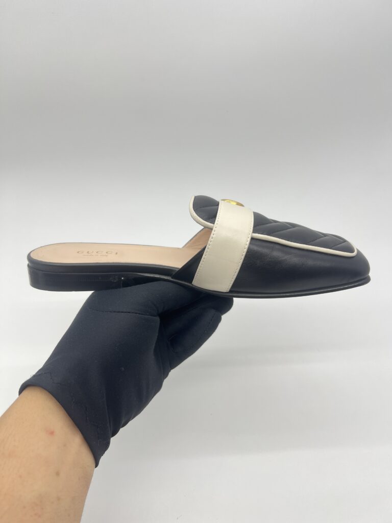 Gucci GG Slide Sandal Black White