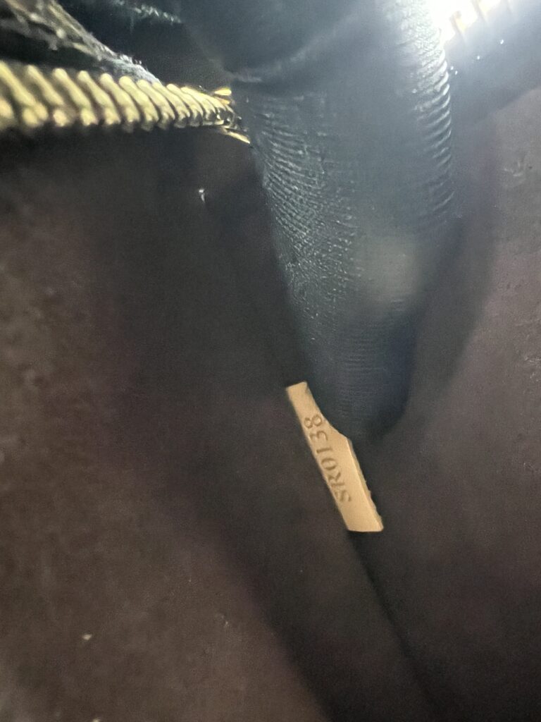 Louis Vuitton Metis MM Monogram GHW
