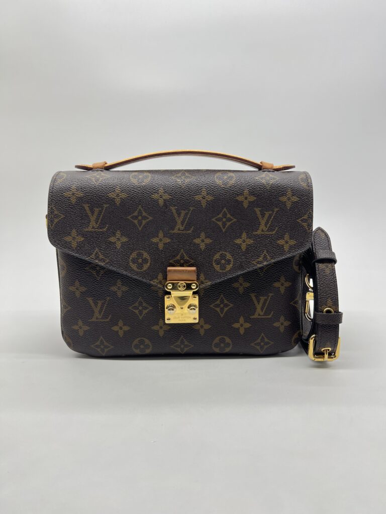 Louis Vuitton Metis MM Monogram GHW