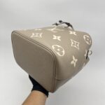 Louis Vuitton Neo Neo MM Monogram Empreinte Giant Tourterelle Creme GHW