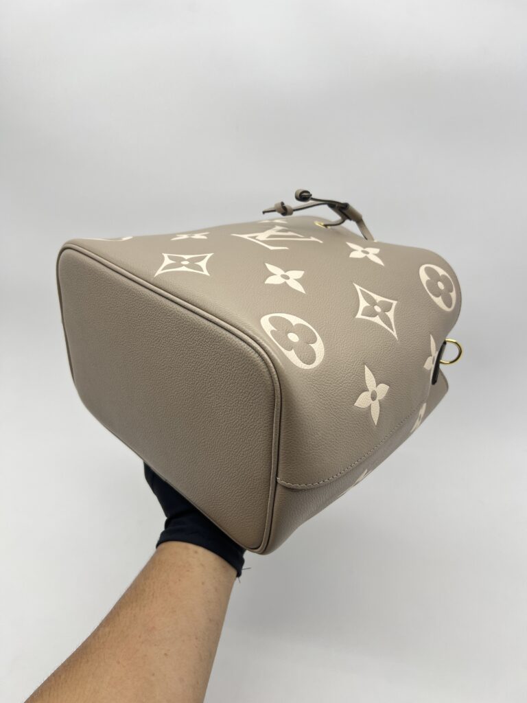 Louis Vuitton Neo Neo MM Monogram Empreinte Giant Tourterelle Creme GHW