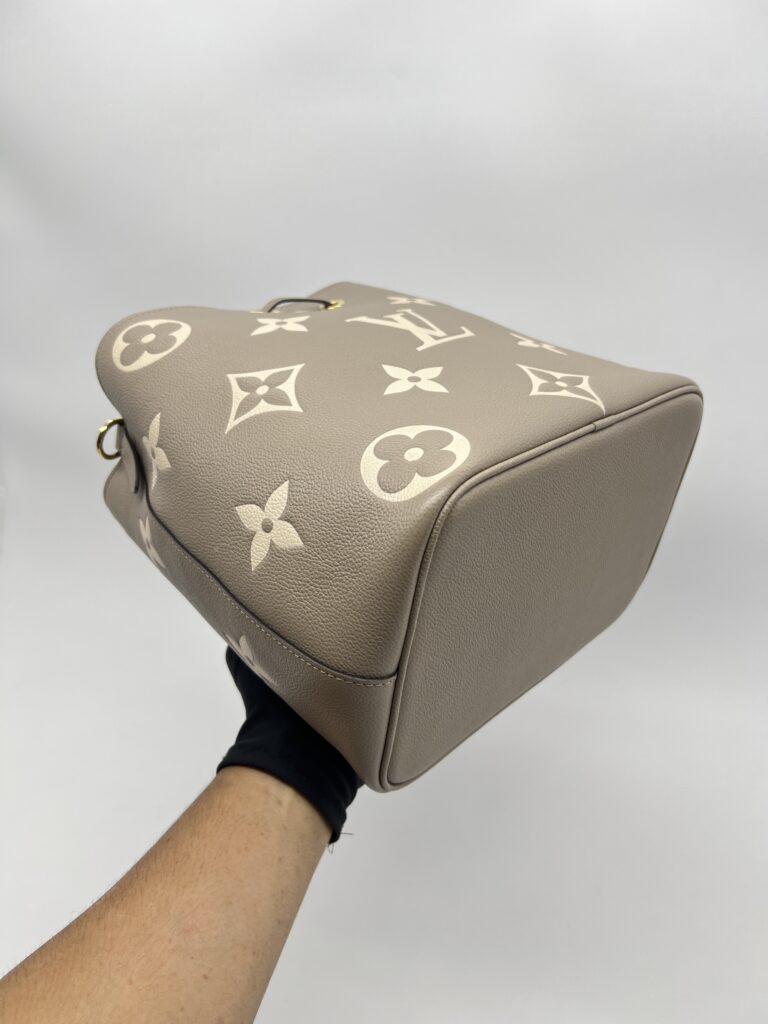 Louis Vuitton Neo Neo MM Monogram Empreinte Giant Tourterelle Creme GHW