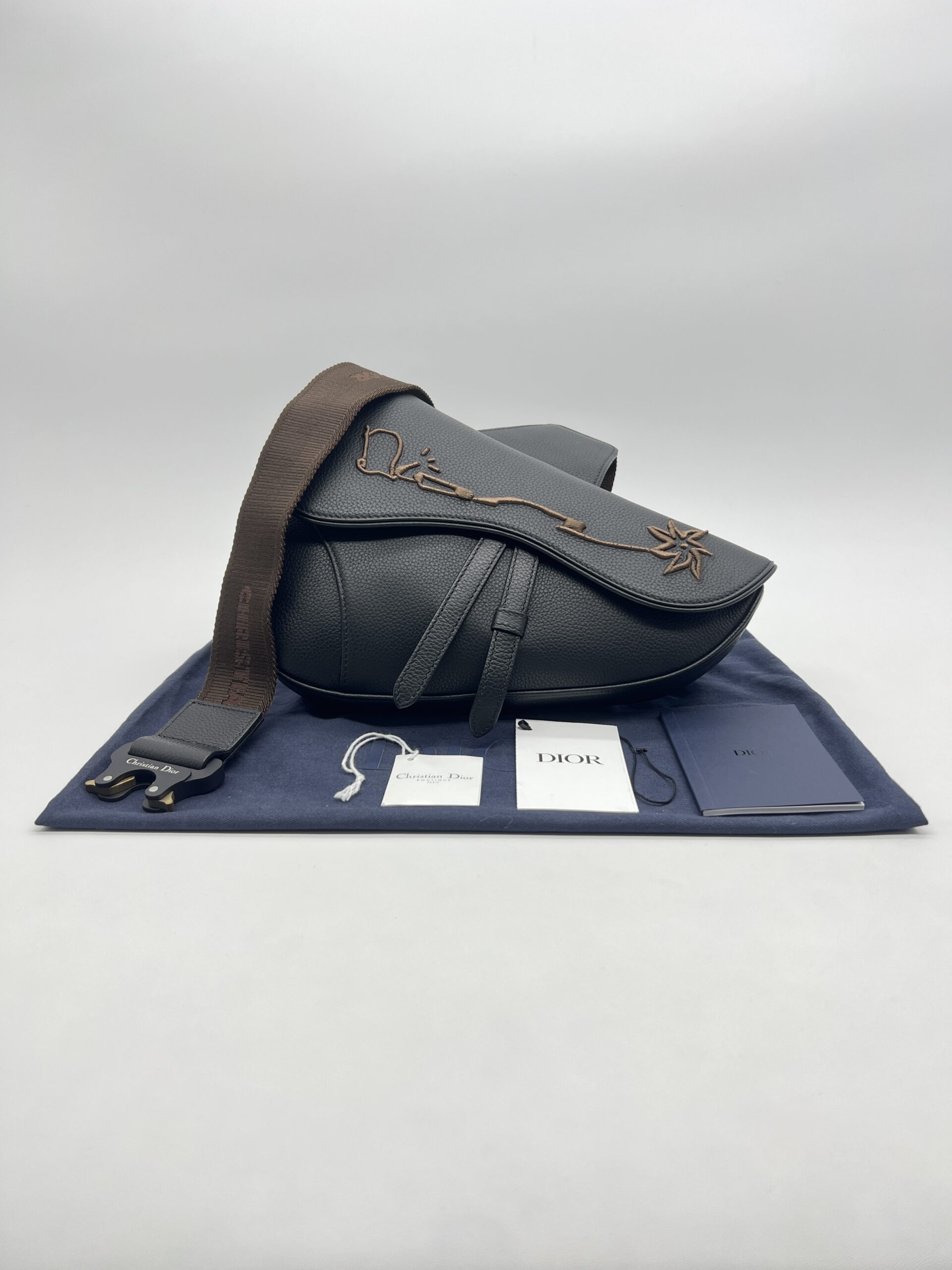 Dior Saddle Homme Grained Calfskin Black Brown