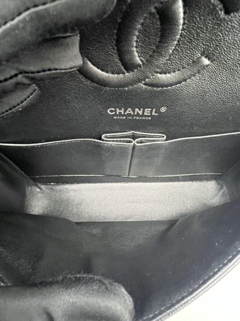 Chanel Medium Classic D Flap Chevron Caviar Black SHW