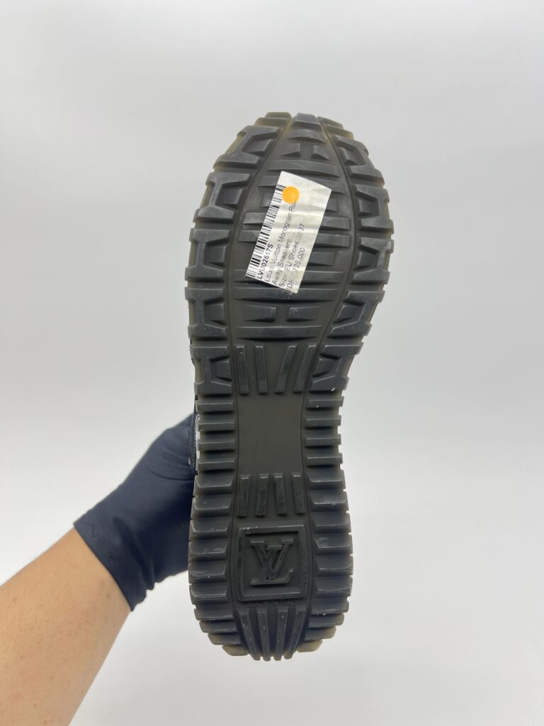 Louis Vuitton Runaway Sneaker Monogram Mesh Suede Noir