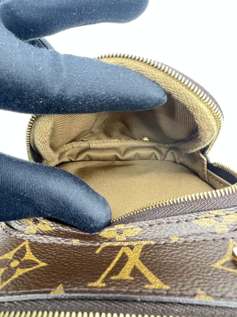 Louis Vuitton Utility Phone Sling Monogram GHW