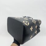 Louis Vuitton Neo Neo MM Monogram Empreinte Giant Noir Beige GHW
