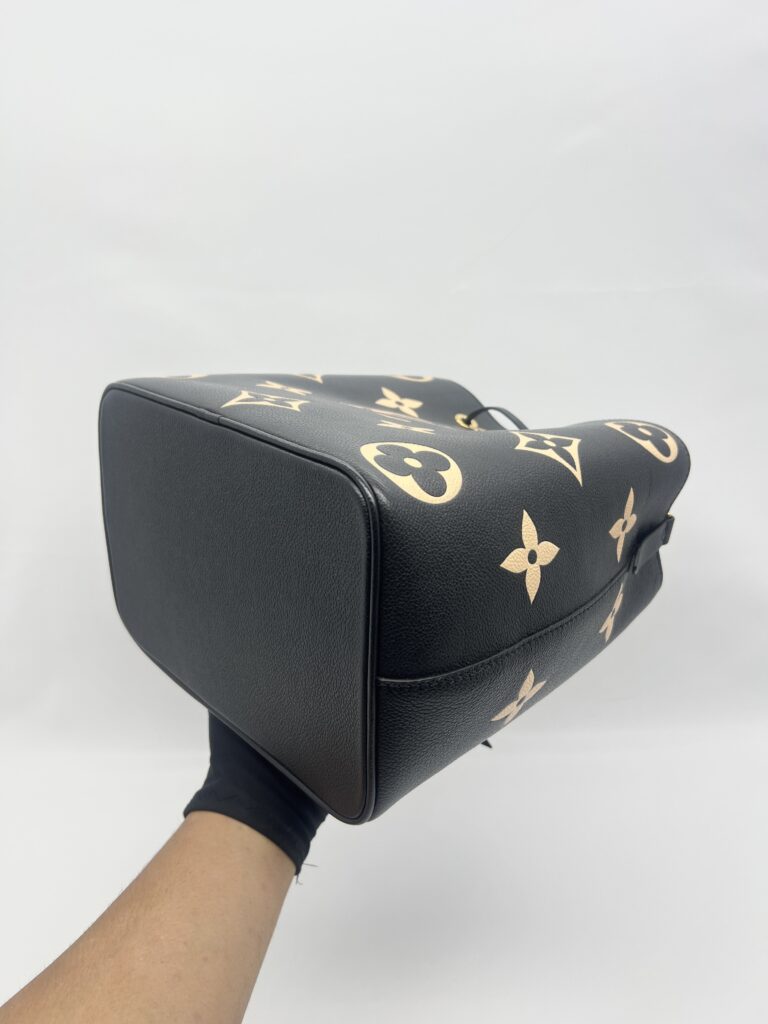Louis Vuitton Neo Neo MM Monogram Empreinte Giant Noir Beige GHW