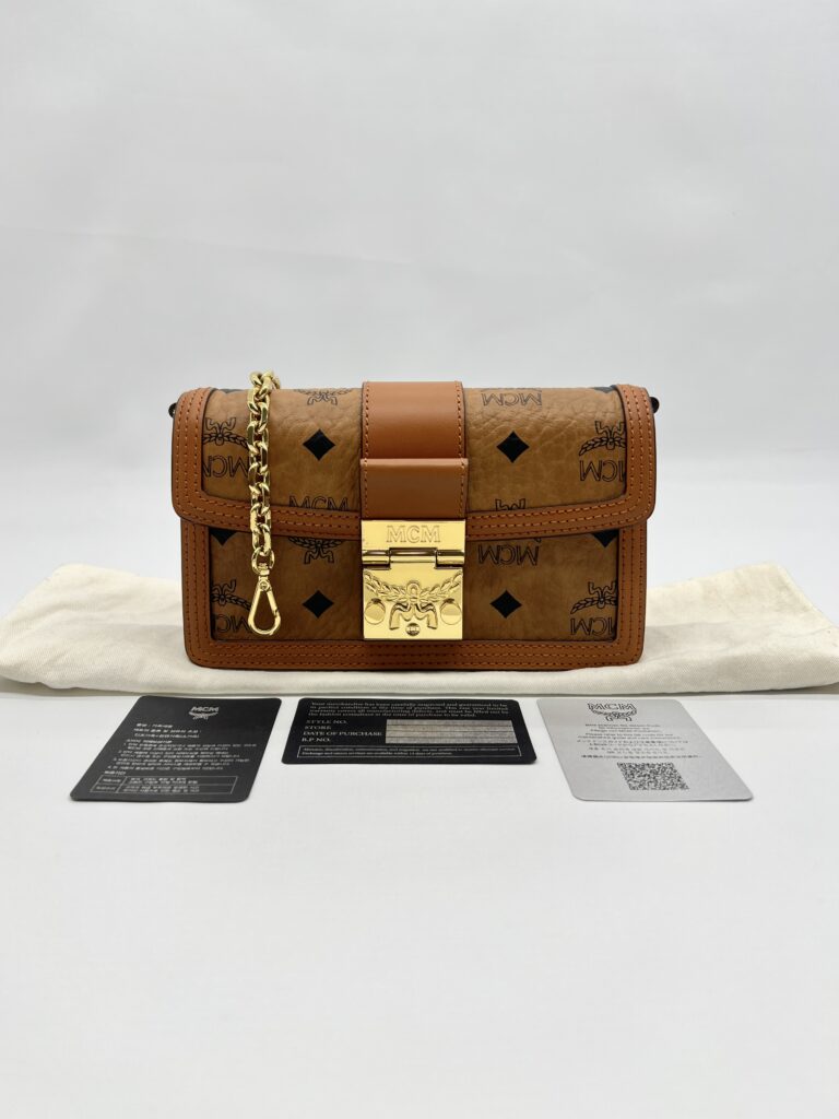 Tracy Mini Chain Crossbody Visetos Cognac